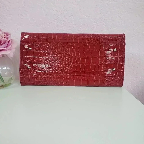 Miche Classic Ella Red Faux Leather Shell - Picture 2 of 3